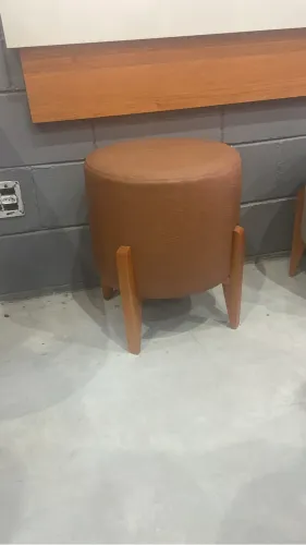 Lindo Puff Em Courino NOVO