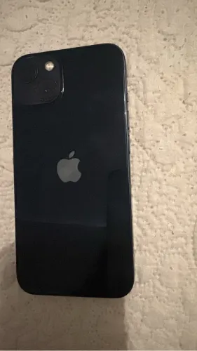 iPhone 13 cor meia noite, em ótimo estado, com 3 capas e 1 película(nova)