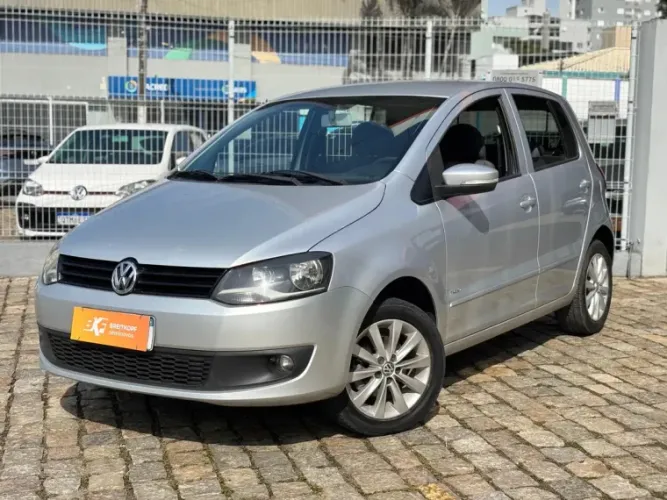 Volkswagen Fox Route 1.0 MI Total Flex 8V 5P 2011