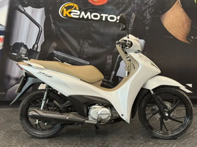 Honda BIZ 125 EX Completa 2026 * Branca Caramelo * 2850Kms