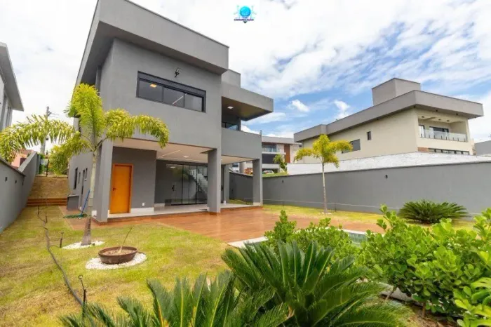 Casa em Condomínio 4 Suítes à Venda - Condomínio do Lago | Goiânia