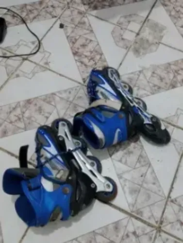 Patins usado azul da marca sports