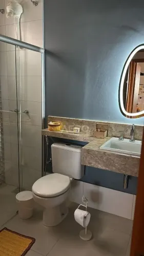 Casa com 2 dormitórios MAIS sala comercial