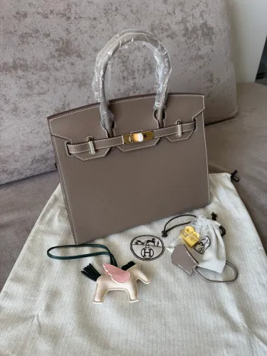 Bolsa NOVA Birkin 30 da Hermès em couro Epsom