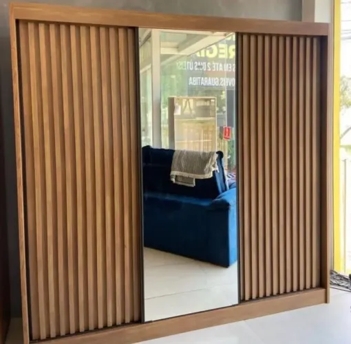 Guarda Roupa Canastra 2,41m de Largura 100% MDF Portas Ripadas