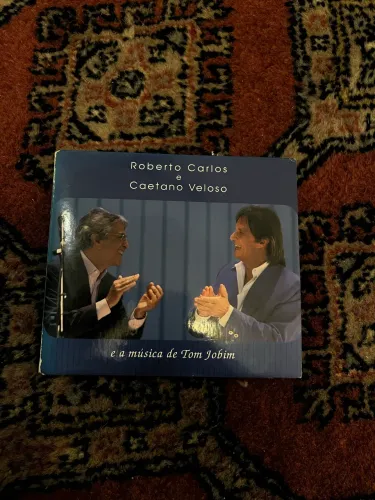Cd- Roberto Carlos e Caetano Veloso e a Música de Tom Jobim