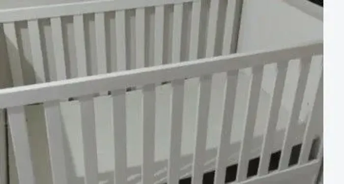 Vendo berço de bebe