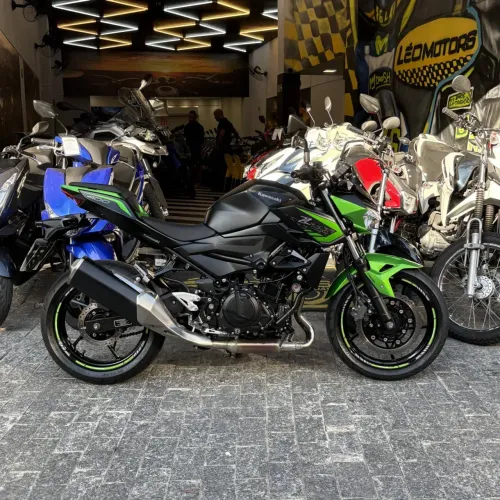KAWASAKI Z 400