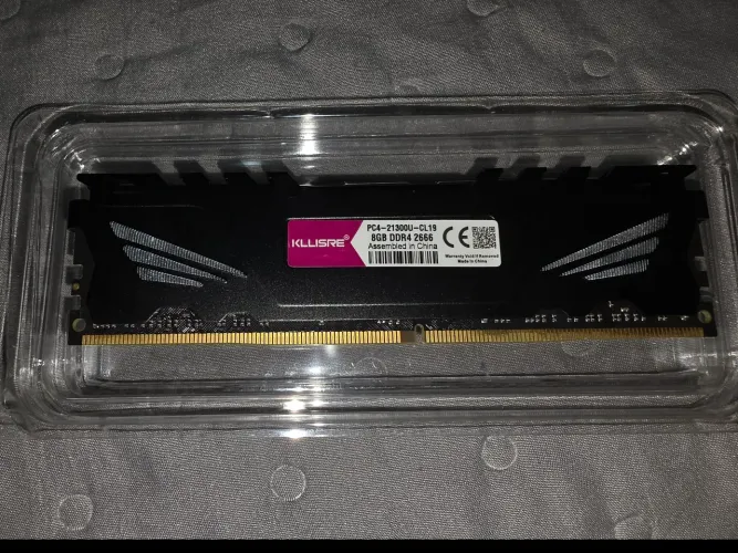 Memória ram ddr4 2666mhz com dissipador.