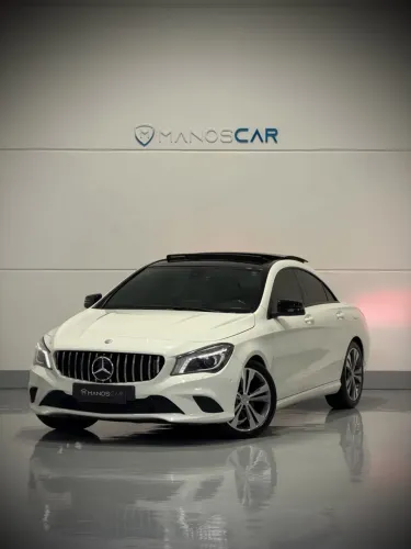 Mercedes-Benz CLA-200 First Edition 1.6 TB 16V Aut. 2015