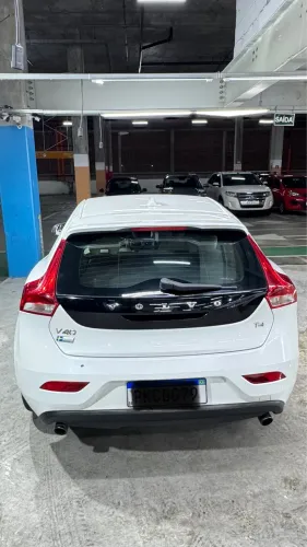 Volvo V40 T-4 Kinetic 2.0 Aut. 2017