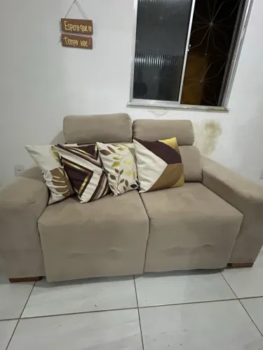 SOFÁ RETRÁTIL E Reclinável - BEGE 2 lugares - Usado 1 ano 