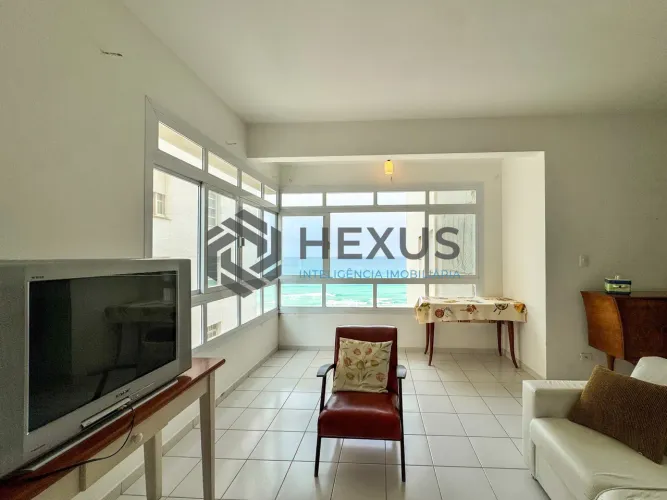 Apartamento frente mar com varanda vista mar e lazer nas Pitangueiras, Guarujá