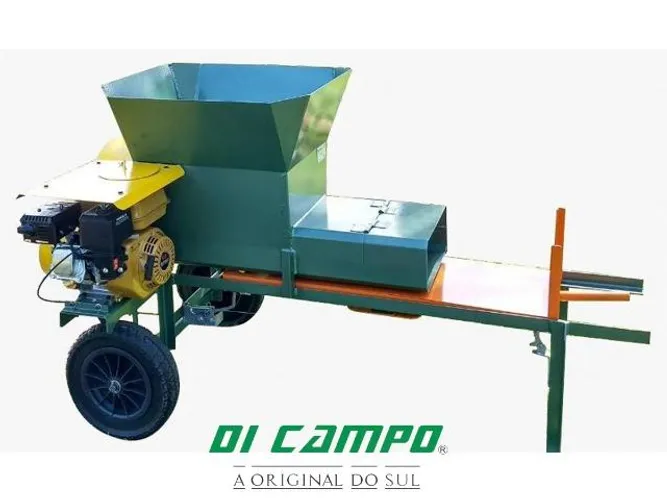 Ensacadora Compactadora de Silagem Gaúcha