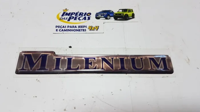 Emblema Millenium Classic Corsa Astra 00-02 #9482