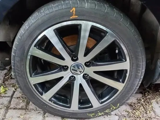 Roda Aro 17 Volkswagen Passat Tsi 2012 Sem Pneu #1