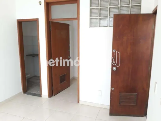 Sala Comercial à Venda no Centro de BH Próximo à Praça Sete