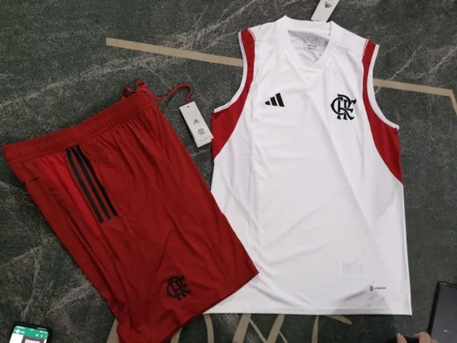 conjunto treino flamengo 2023