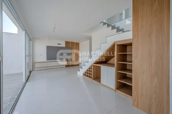 Cobertura para venda - locação com 3 quartos de frente pro Mar com 319m²