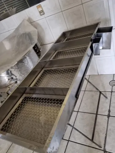 Escorredor para pastel e salgados