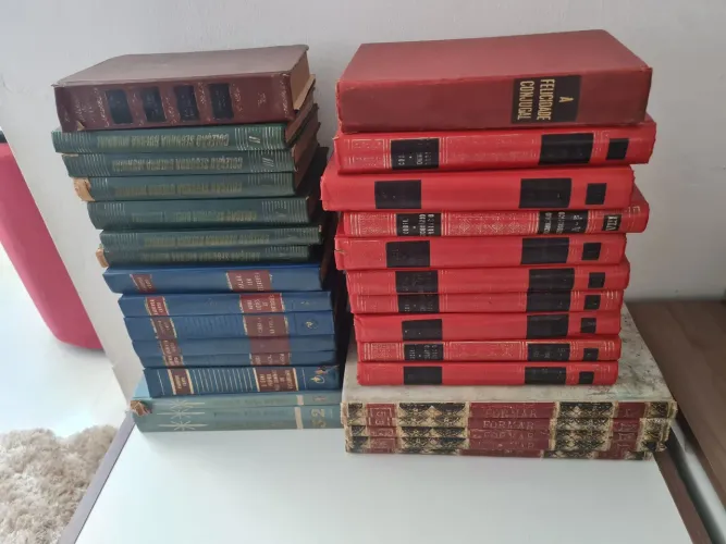 LIVROS