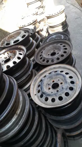 Rodas 13 por apenas 77 reais na compra de 4 unidades 
