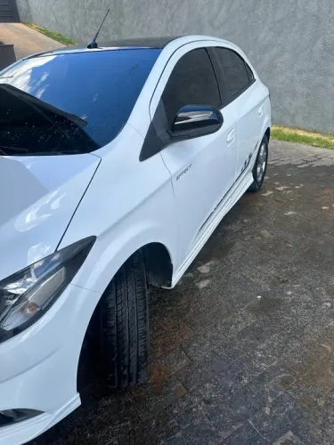 Chevrolet Onix Hatch Effect 1.4 8V Flex Mec. 4P 2018