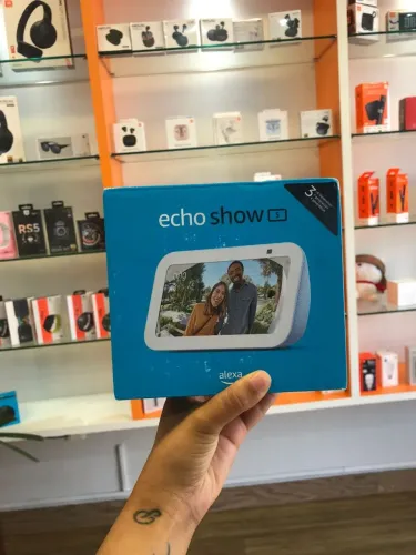Amazon Echo Show 5 (3ª Geração) - Alexa