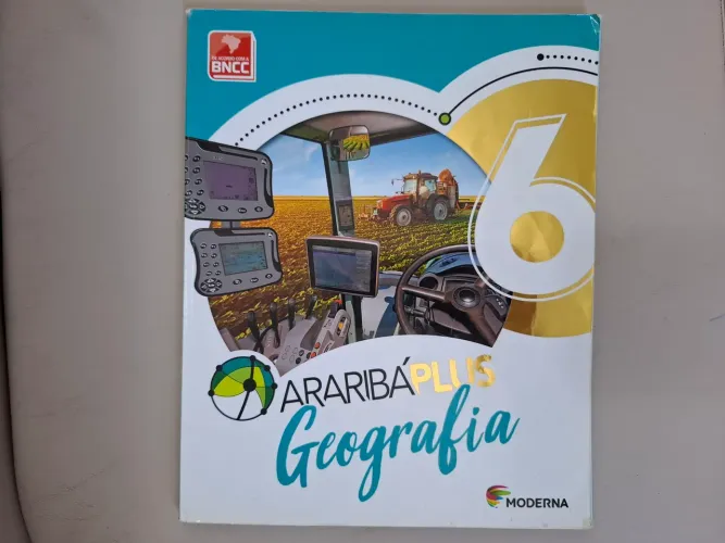 Livro Araribá plus Geografia 6