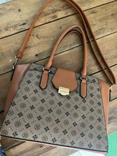 Bolsa feminina grande