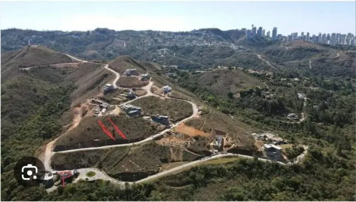 Lote em condomínio, Vila Del Rey Anexo, Vila Del Rey, Nova Lima, R$970.000,00, à venda na 