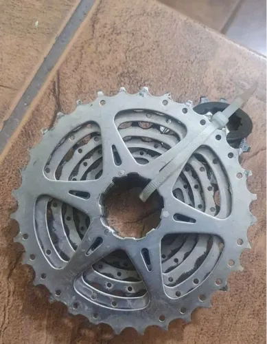 Cassete Shimano 8 velocidades super reduzido