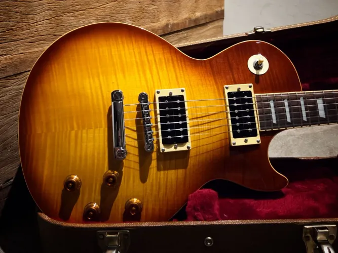 Guitarra Epiphone Les Paul Standard by Gibson