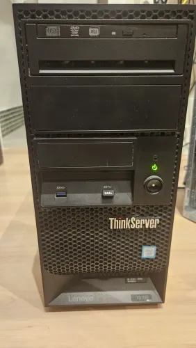 Lenovo ThinkServer TS150