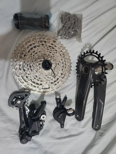 Kit shimano deore 12v (verificar a disponibilidade antes)