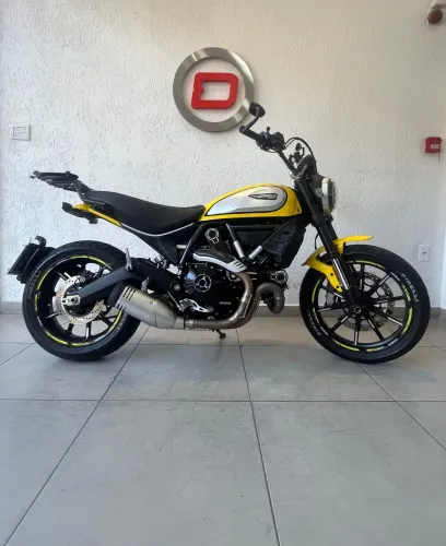 SCRAMBLER ICON 800cc