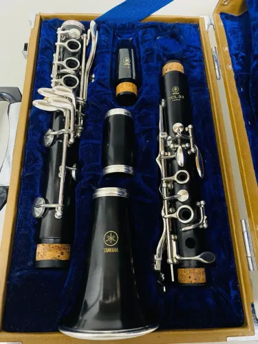 Clarinete Yamaha ycl33