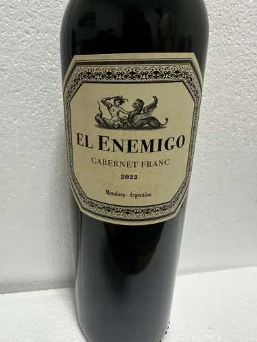 Vinho El Enemigo Cabernet Franc 2022