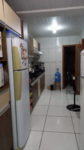Casa de Condomínio em São José