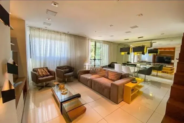 Cobertura Duplex de Luxo 247m² | 3 Suítes | Piscina e Espaço Gourmet | 2 Vagas | Botafogo
