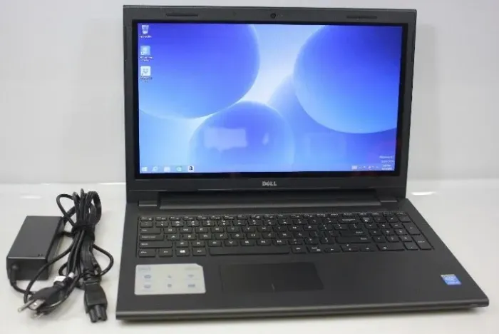 Dell Inspiron 15 P40F 15.6" i3 5005U @ 2.00GHz 8GB RAM