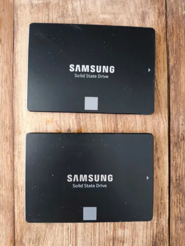 2 SSD's Samsung Evo 850 250GB