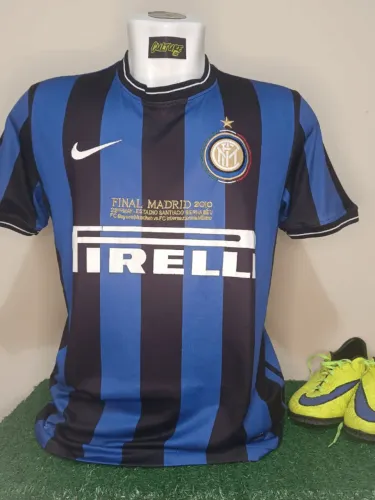 Camisa Inter de Milão 2010 centenário e final de Champions League