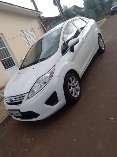 Ford Fiesta Sedan SE 1.6 16V Flex 4P 2011