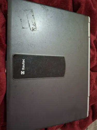 Notebook Itautec - [Modelo] vai com ssd de 128gb E Windows 10