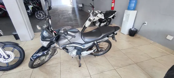 HONDA CG START 160 2021 Shalon veículos leia a descrição 