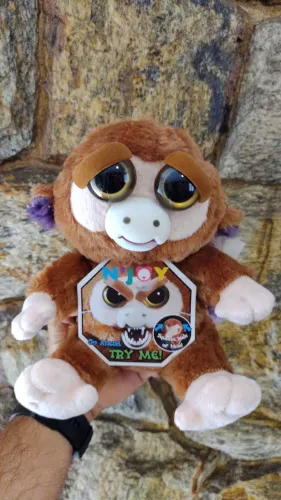 Pelúcia feisty macaco