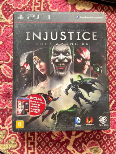 Injustice Gods Among Us na luva - PS3 * Blu ray Liga da Justiça Doom