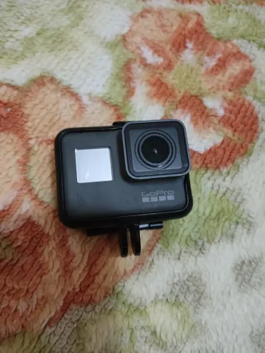 GoPro 5 - Câmera de Ação - com acessórios