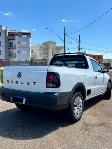 Volkswagen Saveiro Robust 1.6 Total Flex 16V 2024